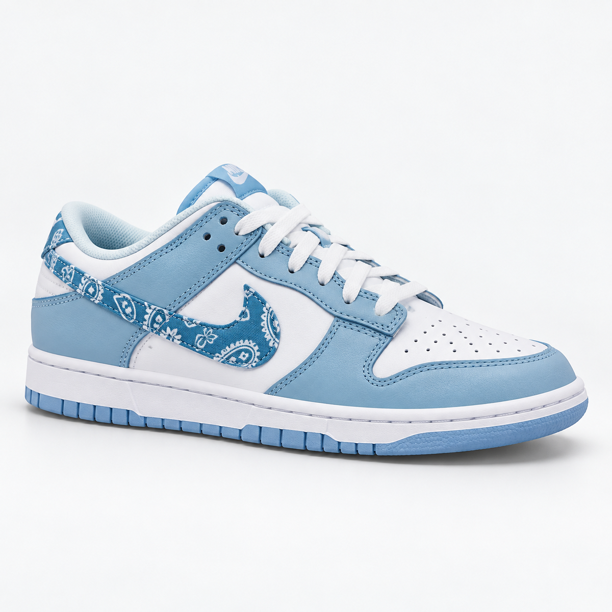 Nike Dunk Low Retro – Light Blue/White