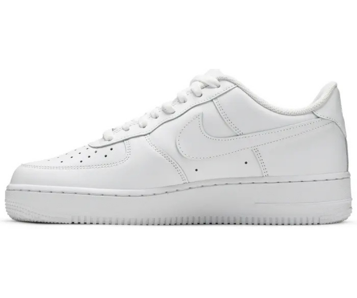 Nike Air Force 1 Triple White — product view 2