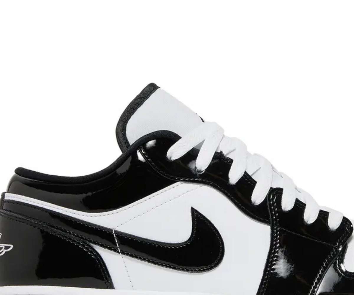 Jordan 1 Low Concord top view