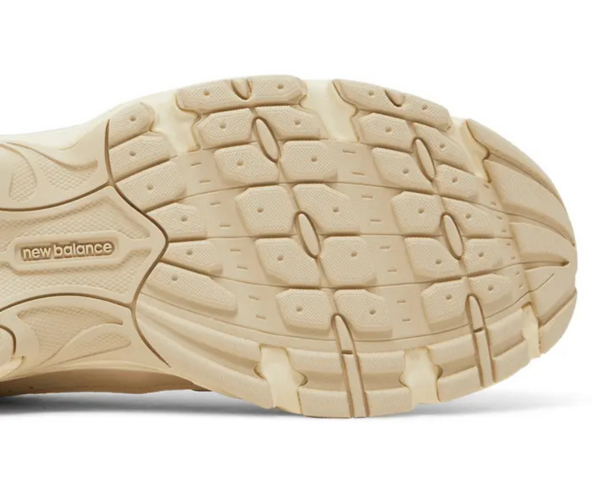 New Balance 530 Beige Angora — product view 8