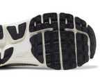 Nike Air Zoom Vomero 5 Photon Dust Metallic Silver outsole