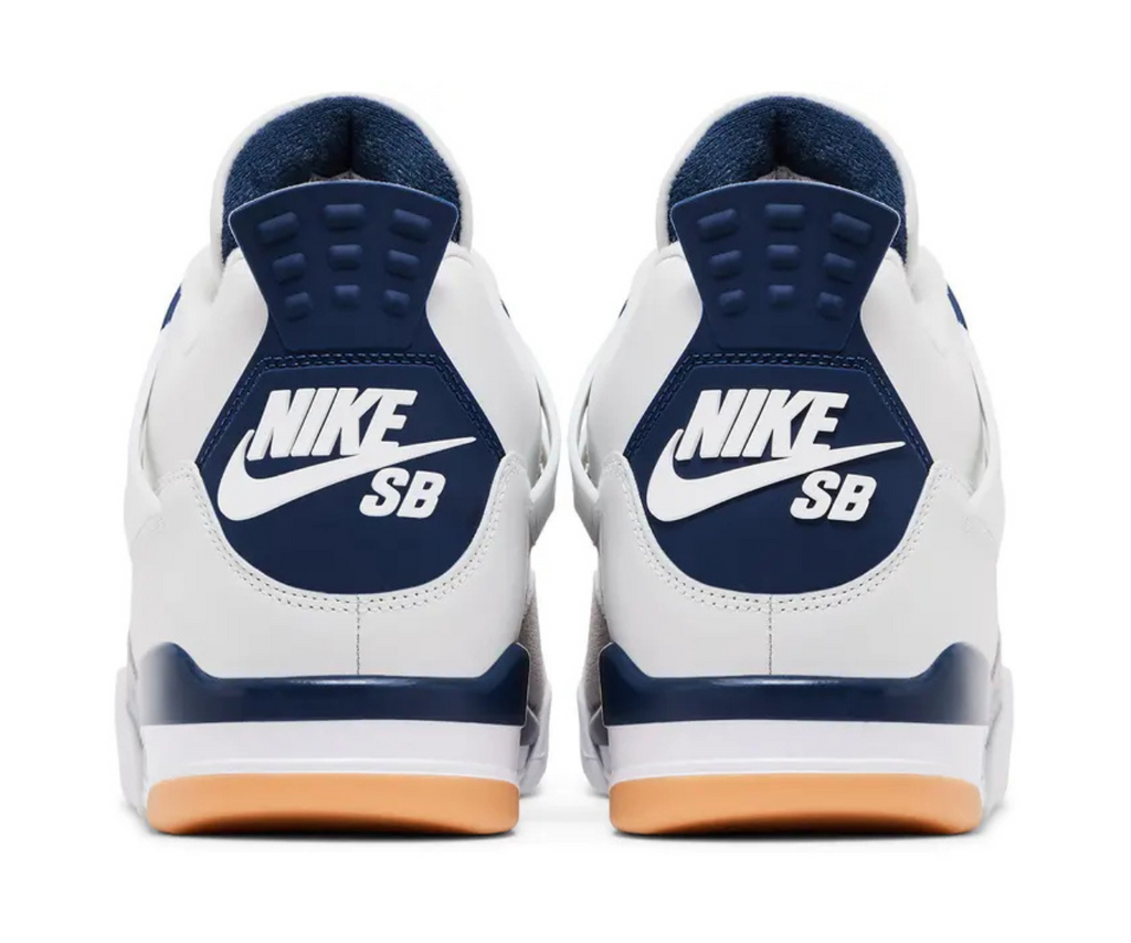 Nike SB x Air Jordan 4 Retro Navy — product view 3