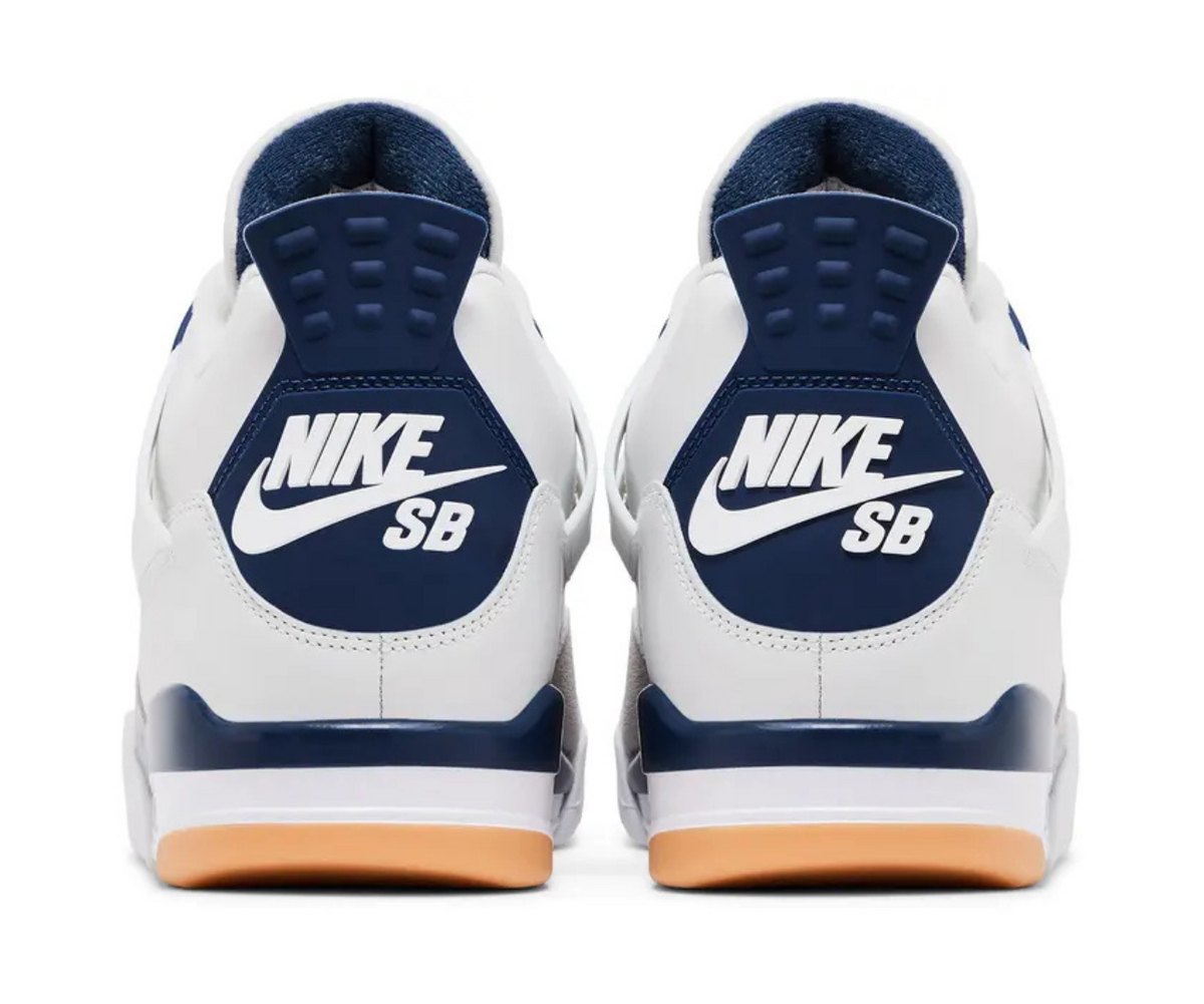 Nike SB x Air Jordan 4 Retro Navy — product view 3